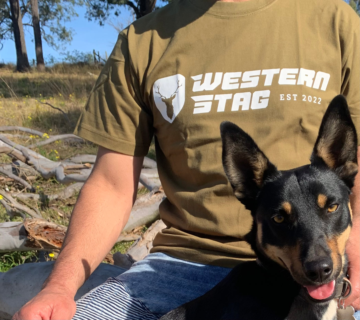 Western Stag unisex olive t-shirt